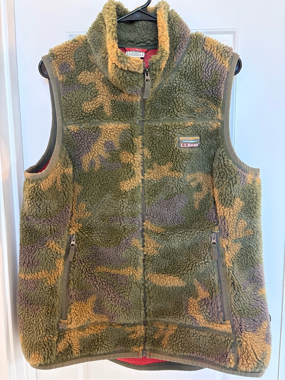 L.L. Bean Mens Green and Tan Camo Sherpa Fleece Vest